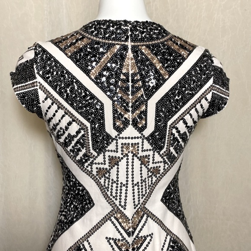 Express cocktail dress cream in color with black and gold sequins. Medium - Picture 6 of 13